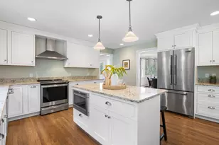 4 Berry Hill Rd, Stratham, NH 03885 - Photo 8
