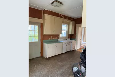 90 Appleton Street, Manchester, NH 03104 - Photo 6