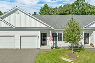 15B Angel Pt Cir, Goffstown, NH 03045 - Photo 1