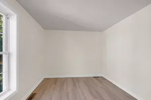 118 Barbara Ln, Hudson, NH 03051 - Photo 24