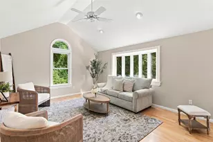 4 Ash St, Salem, NH 03079 - Photo 14
