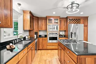 4 Ash St, Salem, NH 03079 - Photo 2