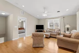 53 Patriots Way, Raymond, NH 03077 - Photo 6