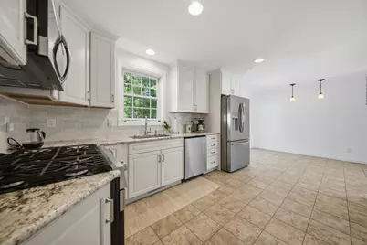 220 Arah Street, Manchester, NH 03104 - Photo 14