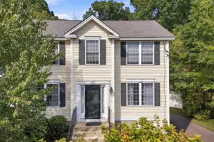 220 Arah St, Manchester, NH 03104 - Photo 1