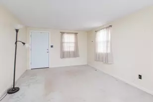 19 Tucker Ln, Hampton, NH 03842 - Photo 6