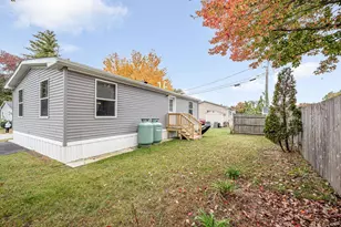 41 B St, Seabrook, NH 03874 - Photo 24