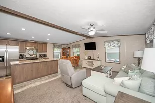 41 B St, Seabrook, NH 03874 - Photo 10
