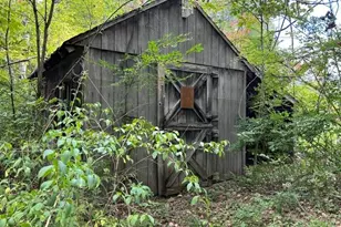 7 Old Stagecoach Rd, Bennington, NH 03442 - Photo 8