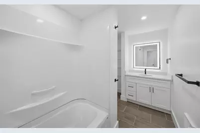 8 Depot Street #1, Merrimack, NH 03054 - Photo 18