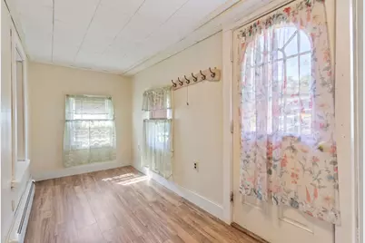 374 Kearsarge Way, Portsmouth, NH 03801 - Photo 8