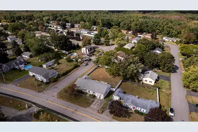 131 Maple Street, Somersworth, NH 03878 - Photo 32