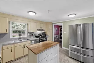 246 Hill Rd, Franklin, NH 03235 - Photo 12