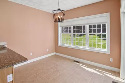 27 Saint Andrews Way, Londonderry, NH 03053 - Photo 10