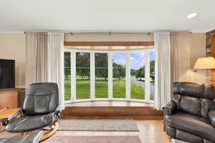 277 Benton Rd, Haverhill, NH 03774 - Photo 14