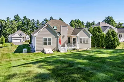 27 Saint Andrews Way, Londonderry, NH 03053 - Photo 24