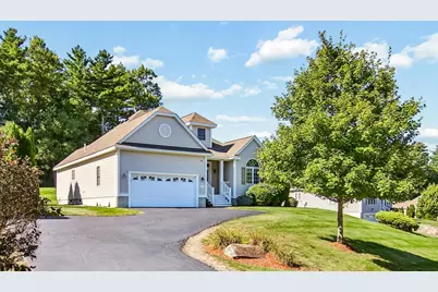 27 Saint Andrews Way, Londonderry, NH 03053 - Photo 22