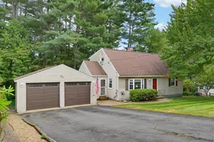 33 Belmont Dr, Merrimack, NH 03054 - Photo 1