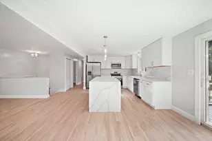 129 Hobbs Rd, Pelham, NH 03076 - Photo 10