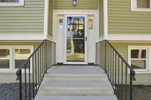 129 Hobbs Rd, Pelham, NH 03076 - Photo 4