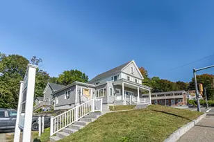 142A Broadway St, Dover, NH 03820 - Photo 4