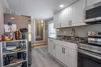 142A Broadway Street #A, Dover, NH 03820 - Photo 18