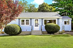 32 Henderson Cir, Salem, NH 03079 - Photo 1