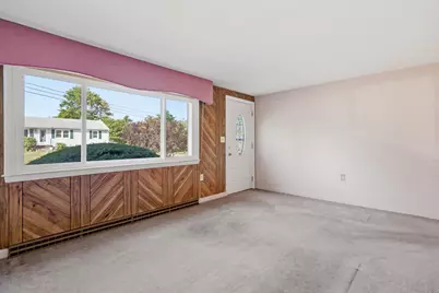 32 Henderson Circle, Salem, NH 03079 - Photo 10