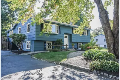 21 Belmont Drive, Merrimack, NH 03054 - Photo 2