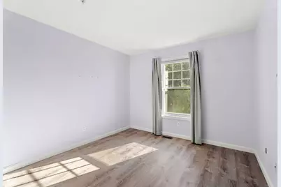 162 Karatzas Avenue, Manchester, NH 03104 - Photo 24