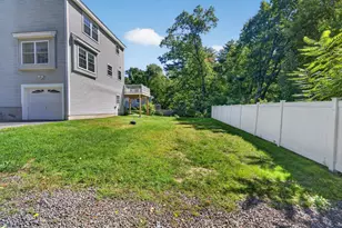 233 N Main St, Salem, NH 03079 - Photo 40