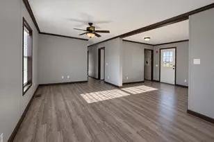 6 Aster Dr, Tilton, NH 03276 - Photo 4