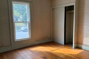 90 Appleton St, Manchester, NH 03104 - Photo 8