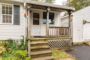 15 Harriman Rd, Plaistow, NH 03865 - Photo 4