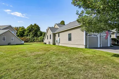 216 Kearsage Drive #A, Pembroke, NH 03275 - Photo 2