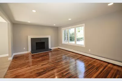 333 Cohas Avenue, Manchester, NH 03109 - Photo 12