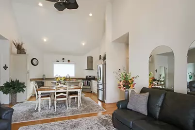 186 Kinsley Street, Nashua, NH 03060 - Photo 10