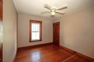 137 Frederick St, Manchester, NH 03102 - Photo 24