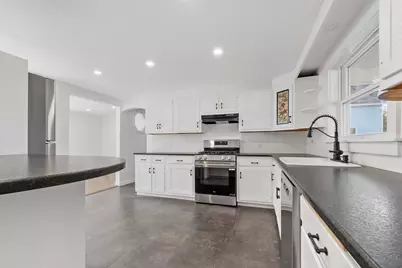 31 Valley Street, Keene, NH 03431 - Photo 24