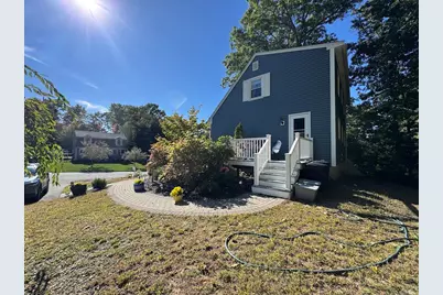 4 Michael Avenue, Derry, NH 03038 - Photo 4