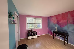 9 Fenwick St, Nashua, NH 03063 - Photo 16