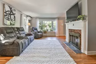 14 Birch Hill Dr, Nashua, NH 03063 - Photo 14