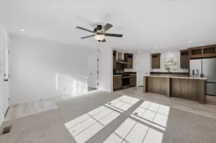 4 Bahl St, Nashua, NH 03063 - Photo 8