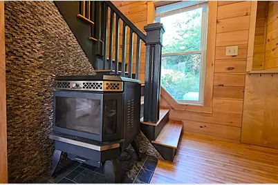 31 Hill Street, Troy, VT 05859 - Photo 4