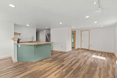 32 Goodell Avenue, Morristown, VT 05661 - Photo 8