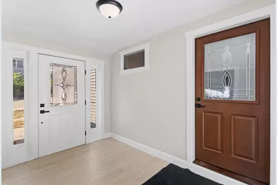 755 Mammoth Road, Manchester, NH 03104 - Photo 12