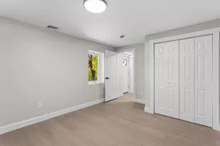 755 Mammoth Rd, Manchester, NH 03104 - Photo 56
