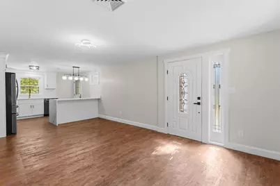 755 Mammoth Road, Manchester, NH 03104 - Photo 14