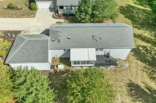 63 Sagewood Cir, Hooksett, NH 03106 - Photo 20