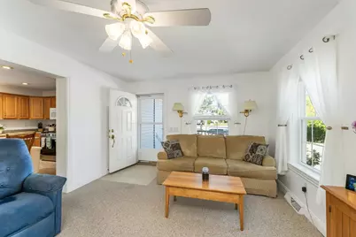 63 Sagewood Circle, Hooksett, NH 03106 - Photo 8